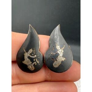 Vintage Siam Sterling Silver Clip On Earrings Silver Tone Enamel